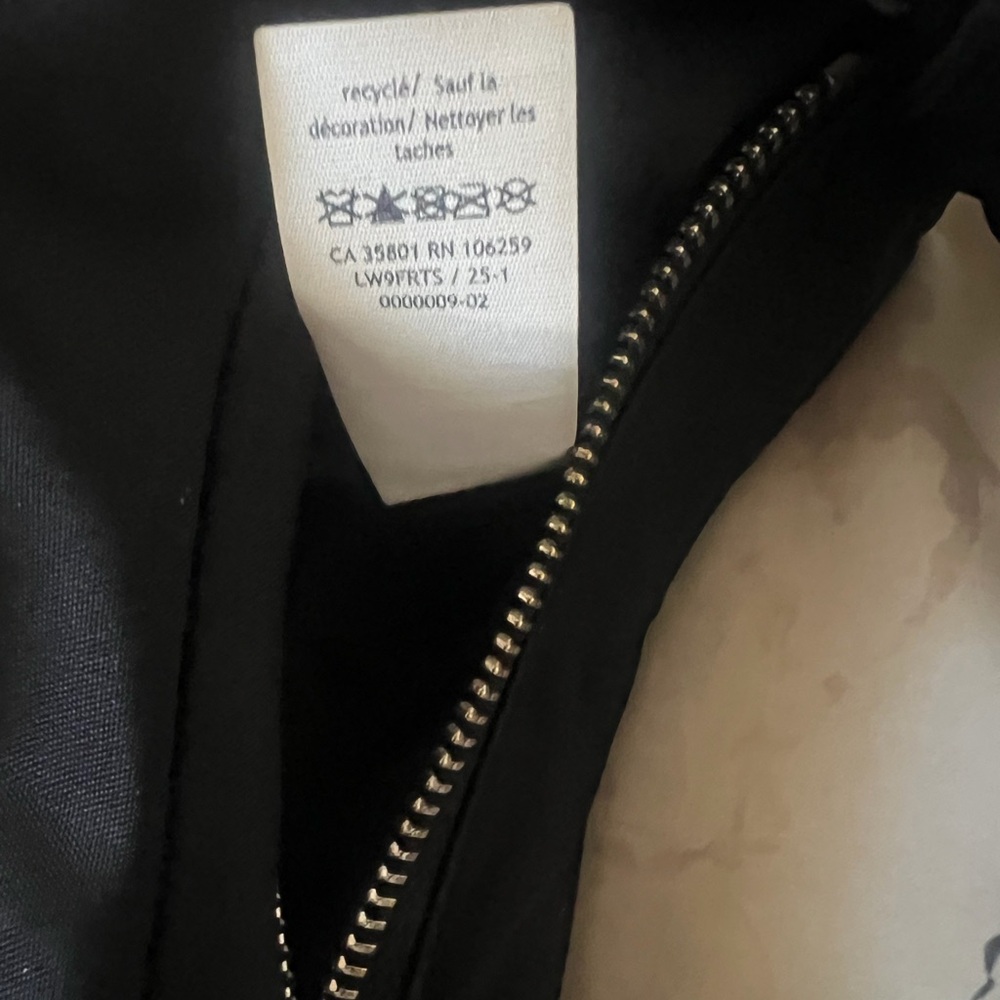 lululemon athletica Black Shoulder Bag - Picture 5 of 5